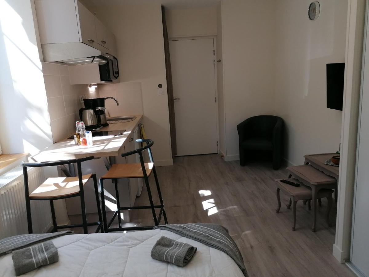 Prissé Hotel Entre Les 2 Roches מראה חיצוני תמונה